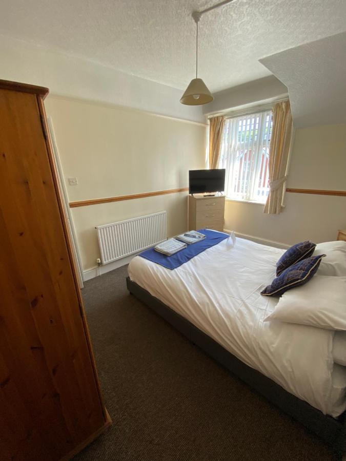 Hq Pencadlys Inn 2*